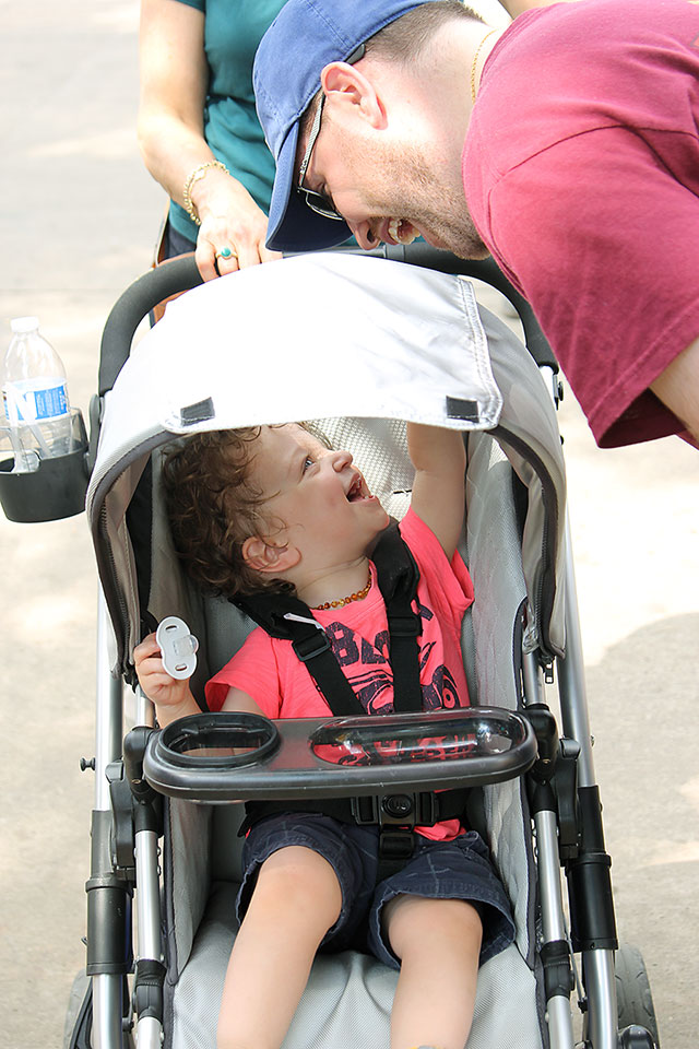 toddler in uppababy stroller at iowa state fair