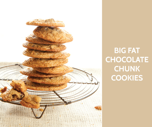 big fat chocolate chunk cookies #recipe #baking bunnyanddolly.com