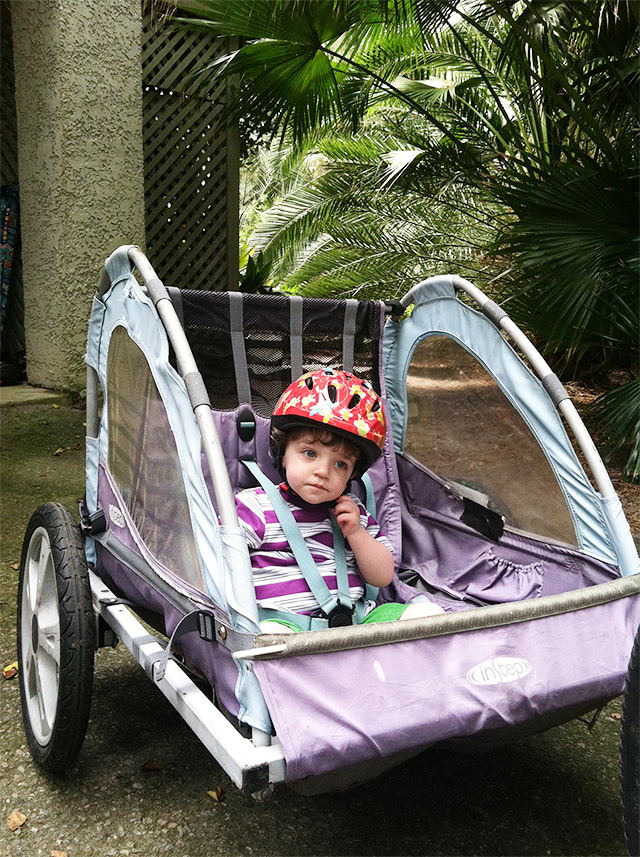 child bike trailer | bunnyanddolly.com