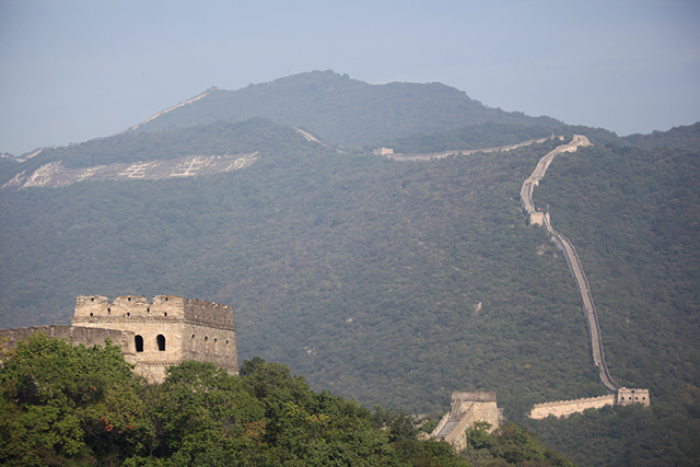 Great Wall of China from Entouriste via bunnyanddolly.com