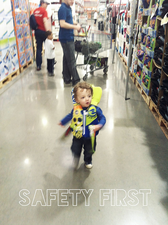 toddler life jacket - safety first bunnyanddolly.com