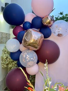 This burgundy rose gold and royal blue balloon garland kit is a statement piece for any occasion. The balloon arch will beautifully compliment your burgundy wedding décor, bridal shower decorations, baby shower setup or for birthday décor. We created a mix of rich and deep colours of burgundy and royal blue which is further accentuated by a hint of rose gold and light pink balloons. This balloon garland will be perfect for a birthday as well! Balloon Kit Includes: 120+ pcs of assorted coloured a