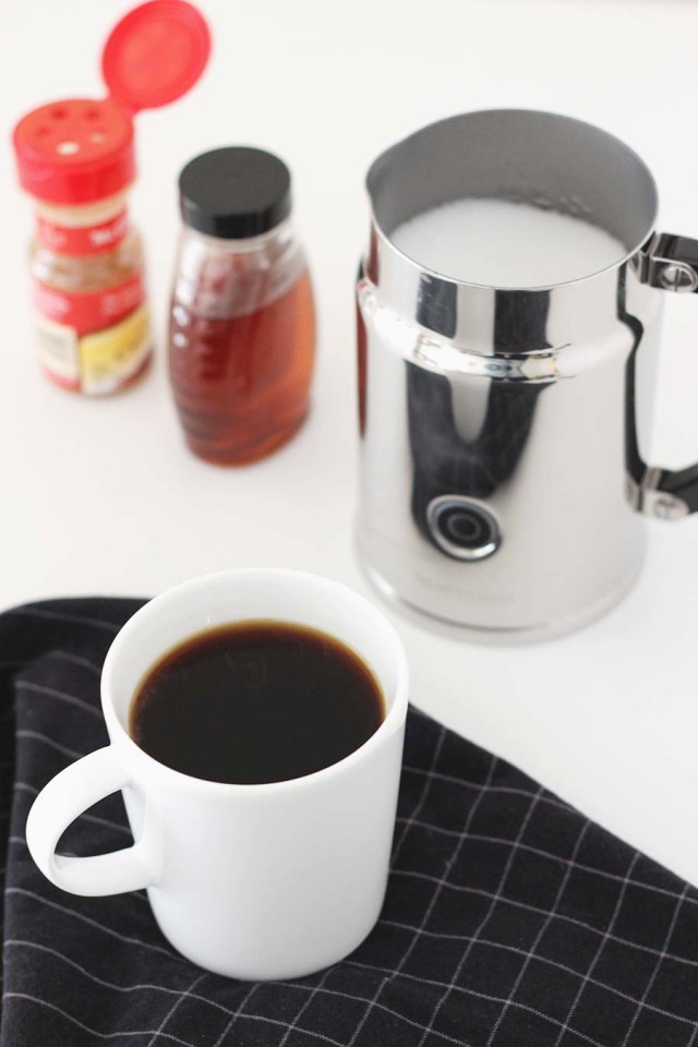 Ingredients for a homemade honey cinnamon latte that doesn't require an espresso machine