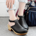 How to wear clogs this fall