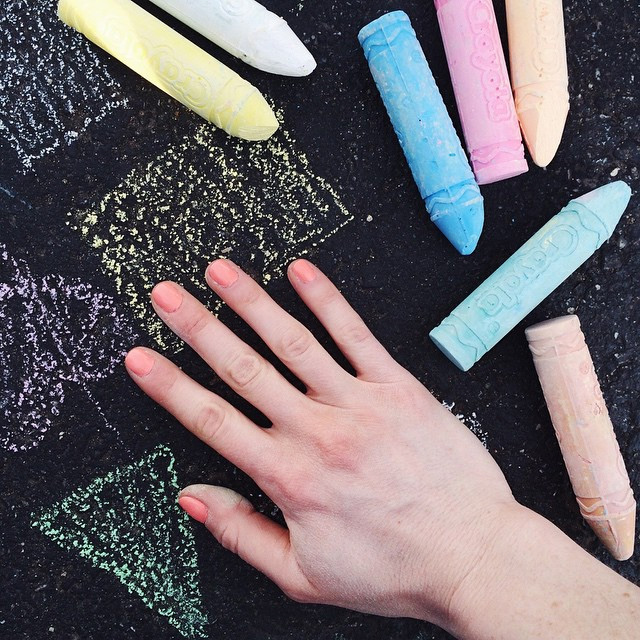 Laqa&Co Tweedledee coral nail polish | A Girl Named PJ